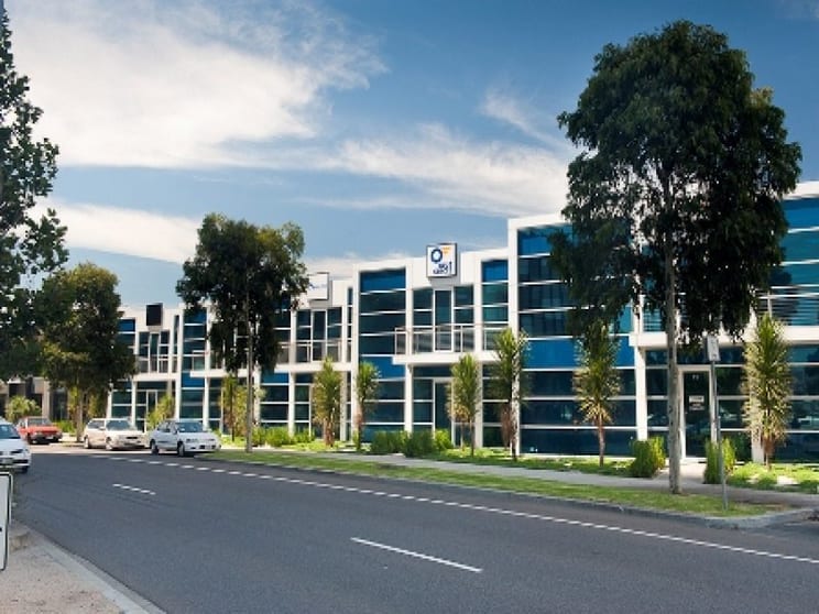 11/75 Lorimer Street Port Melbourne VIC 3207 - Image 1