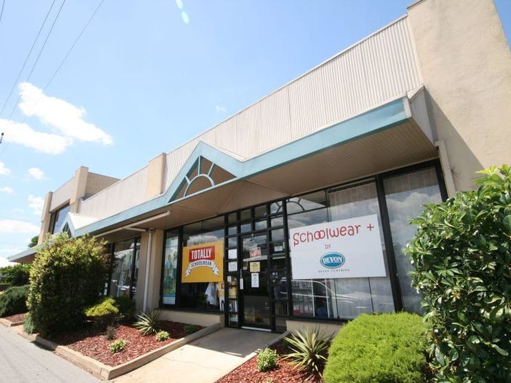 Click to view all images 3 & 4/378 Goodwood Road Cumberland Park SA 5041 - Image 2