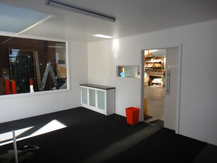 Rear/443 Nepean Highway Brighton VIC 3186 - Image 2