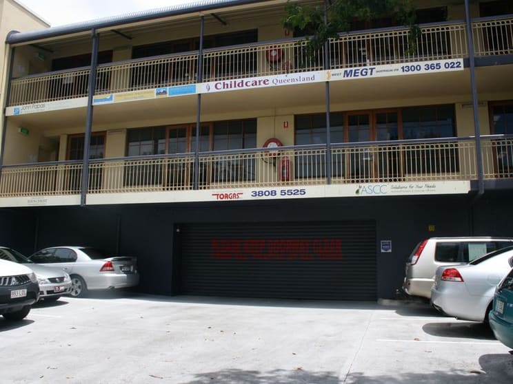 3/6 Vanessa Boulevard Springwood QLD 4127 - Image 1