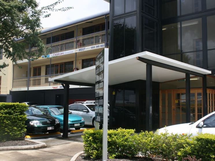 3/6 Vanessa Boulevard Springwood QLD 4127 - Image 2