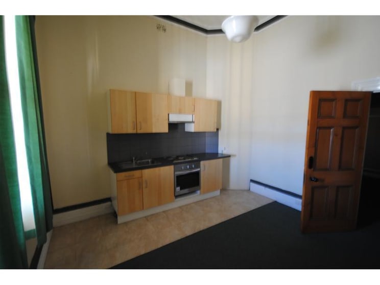 Click to view all images Suite 8, 255-261 St Vincent Street Port Adelaide SA 5015 - Image 2