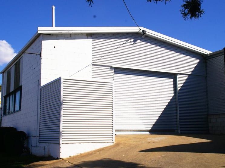 Click to view all images Shed 1/55 Bellevue Street Toowoomba City QLD 4350 - Image 1