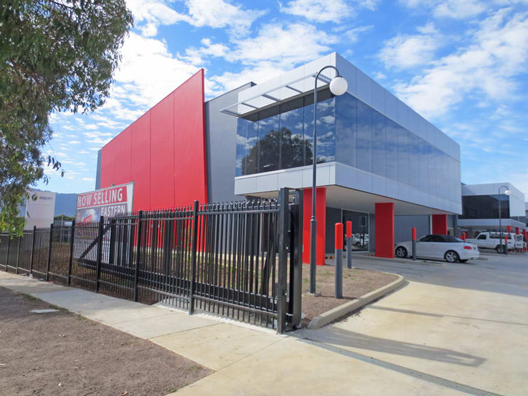 Click to view all images 88 Merrindale Drive Croydon VIC 3136 - Image 1
