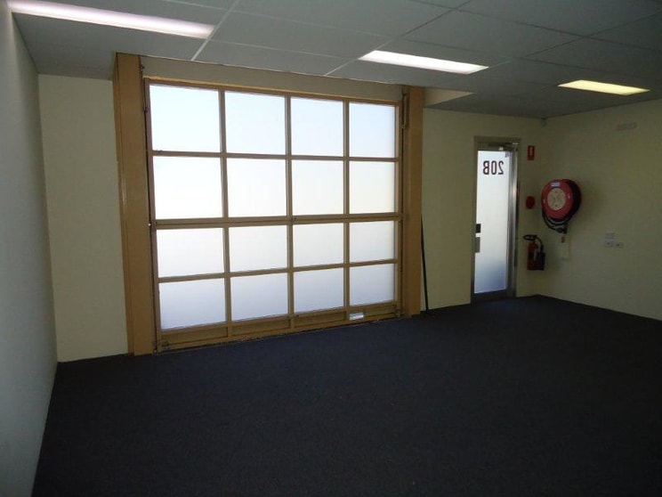 Click to view all images 20B/10 Gladstone Road Castle Hill NSW 2154 - Image 3