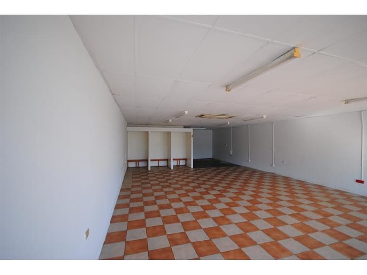 Click to view all images Shop 3, 2 Malone Street Morphett Vale SA 5162 - Image 3