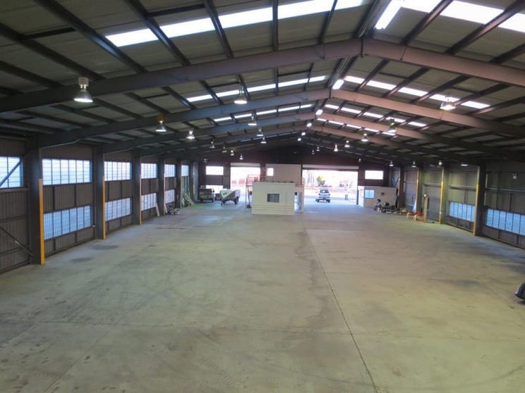 Click to view all images 31 Colebard Street West Acacia Ridge QLD 4110 - Image 3
