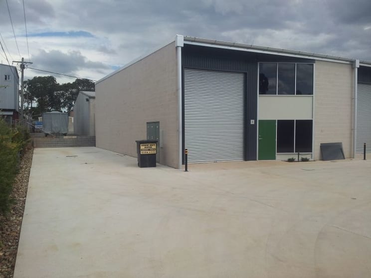 1/28 Geelong Street Fyshwick ACT 2609 - Image 1