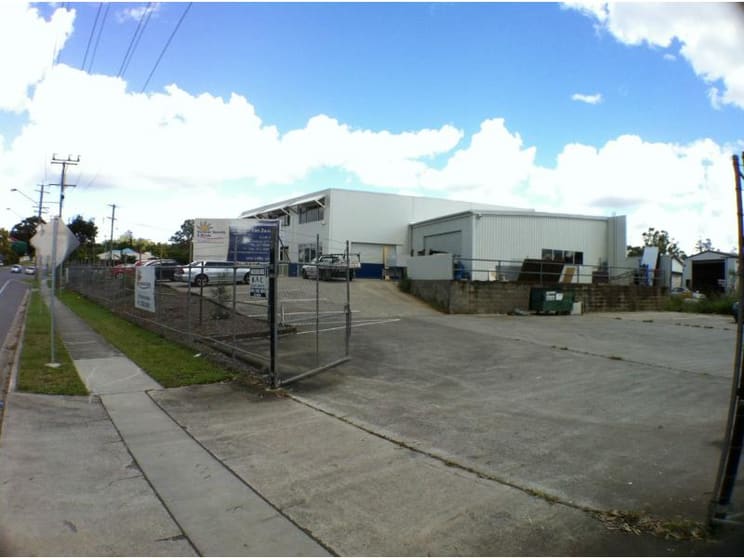 Click to view all images 2/18 Mill Street Goodna QLD 4300 - Image 1