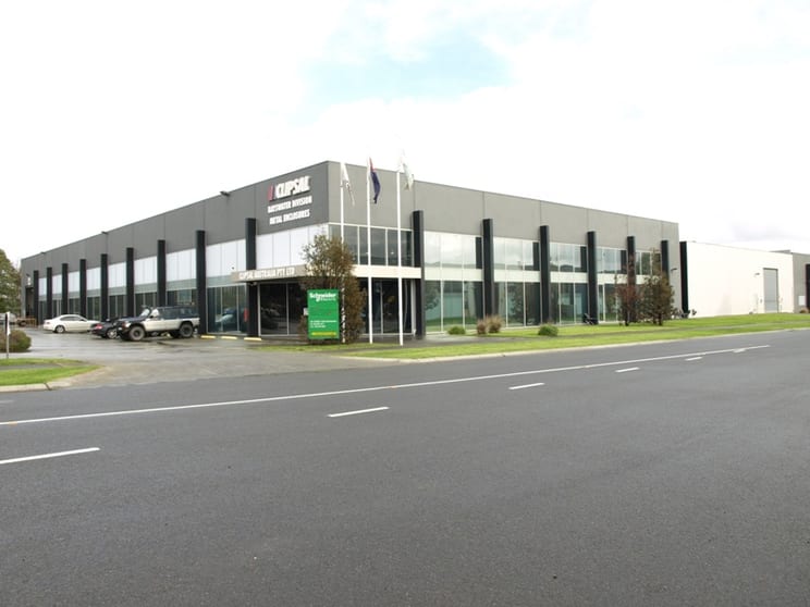 Click to view all images 1/640 Dorset Road Bayswater North VIC 3153 - Image 1