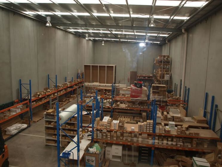 Click to view all images 2/21 Industry Boulevard Carrum Downs VIC 3201 - Image 3