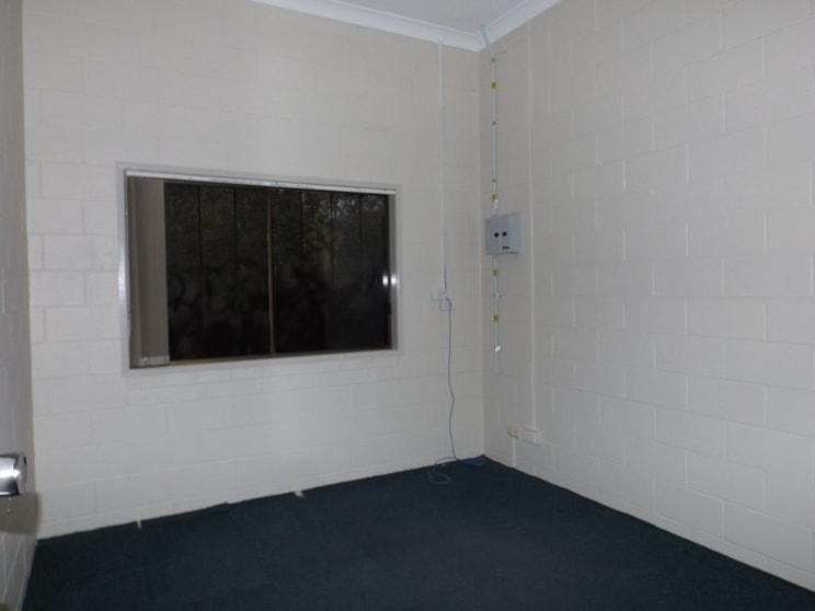15 Geonic Street Woodridge QLD 4114 - Image 3