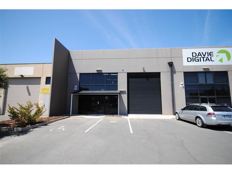 Click to view all images Unit 4/2-4 Endeavour Drive Port Adelaide SA 5015 - Image 1