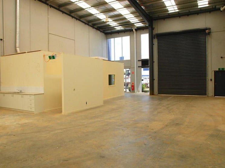 8/50 Princes Highway Dandenong VIC 3175 - Image 3