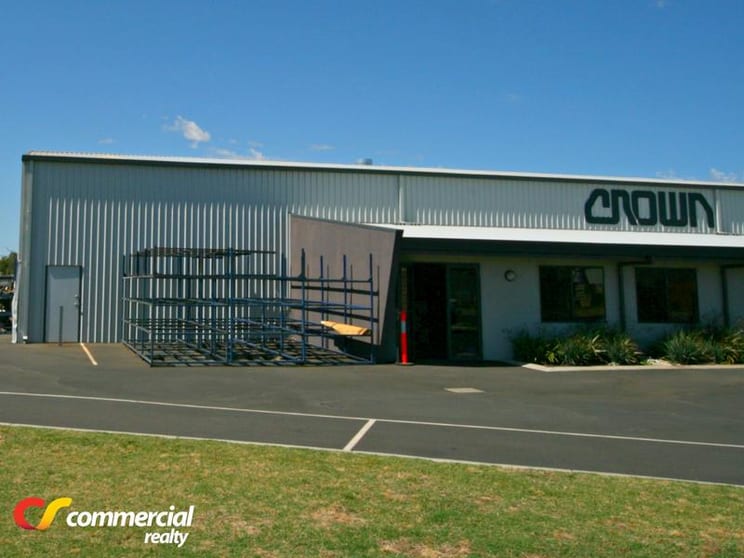 Click to view all images 1/2 Juniper Way Davenport WA 6230 - Image 3