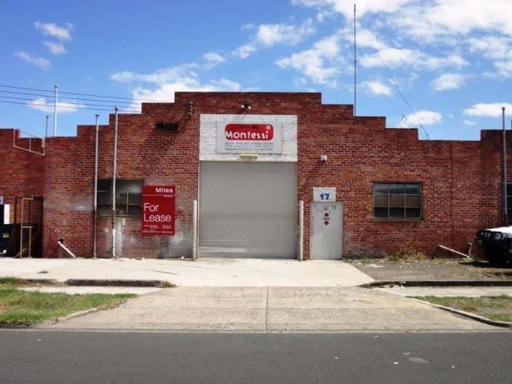17 Mologa Road Heidelberg West VIC 3081 - Image 1