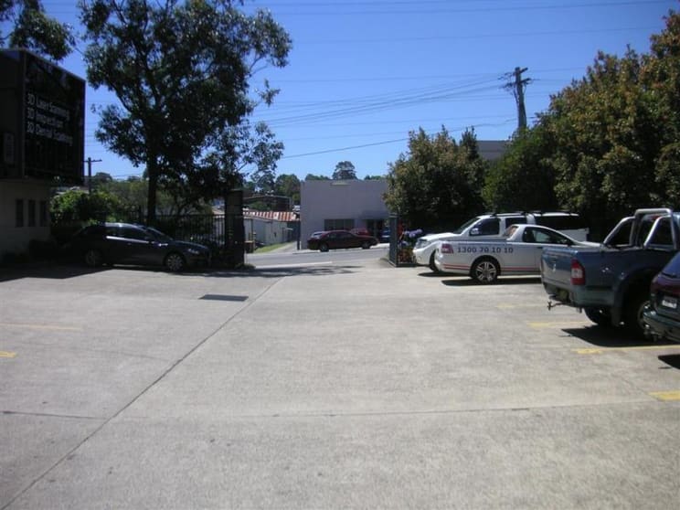 Click to view all images 22 - 24 Norman Street Peakhurst NSW 2210 - Image 2
