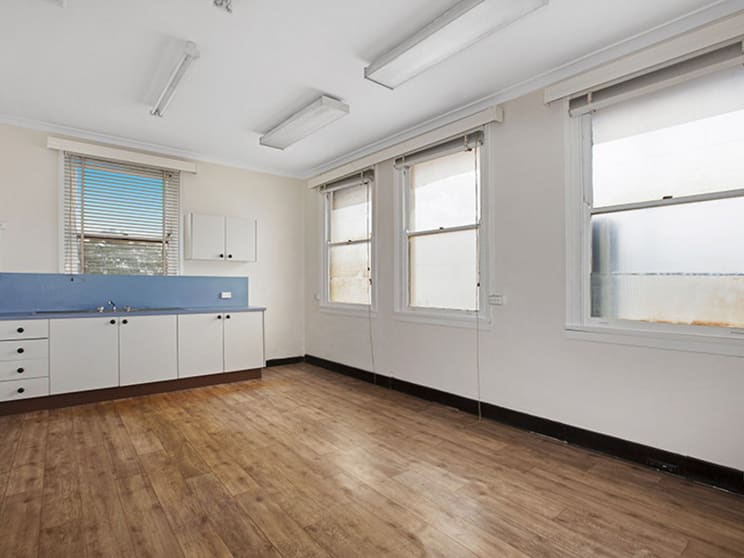 Click to view all images 1/303 Forest Road Hurstville NSW 2220 - Image 2