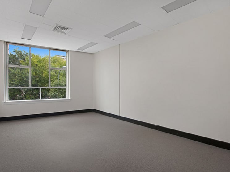 Click to view all images 1/303 Forest Road Hurstville NSW 2220 - Image 3