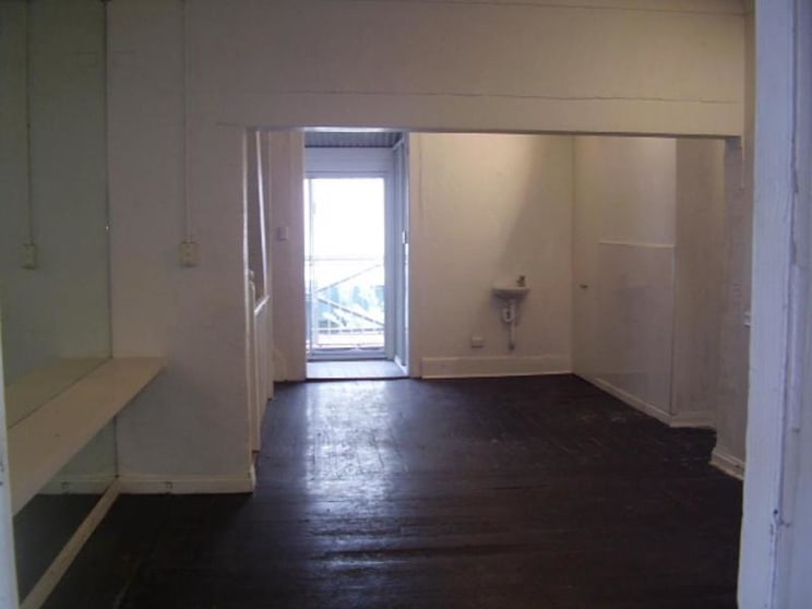 Click to view all images 275 Goulburn Street Surry Hills NSW 2010 - Image 2