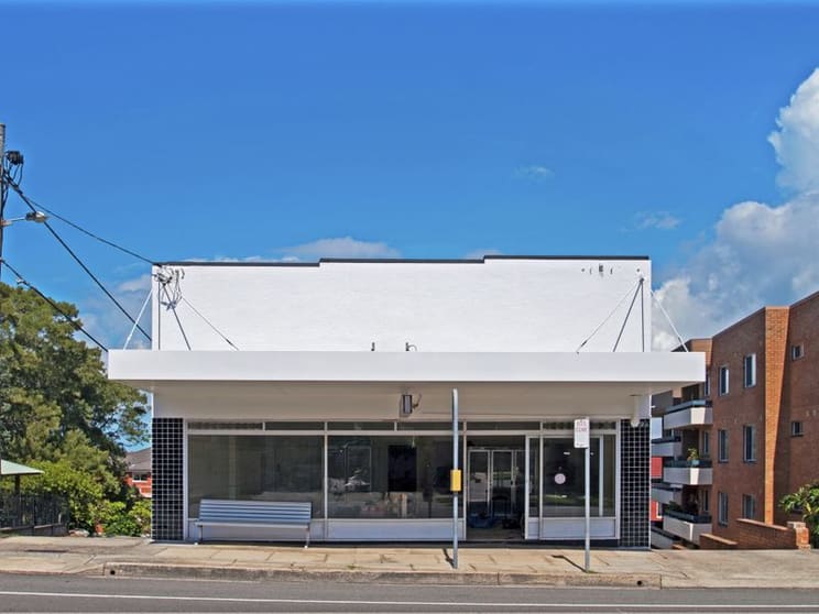 Click to view all images 94 Crown Road Queenscliff NSW 2096 - Image 2