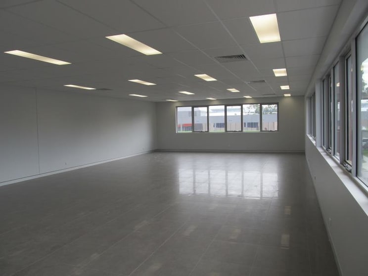 Click to view all images 150 Bungaree Road Pendle Hill NSW 2145 - Image 2