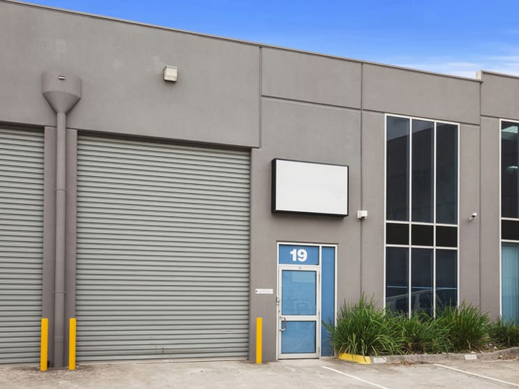 19/137-145 Rooks Road Nunawading VIC 3131 - Image 1
