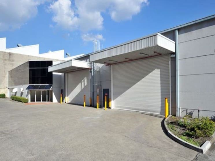 Click to view all images 2/118-124 Bourke Road Alexandria NSW 2015 - Image 1