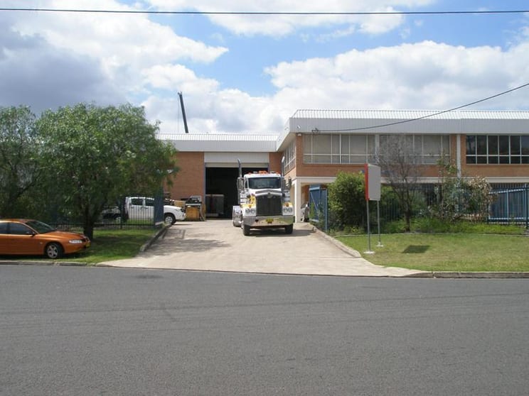 Click to view all images Wetherill Park NSW 2164 - Image 1