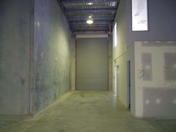 Click to view all images 4/17 Caloundra Road Clarkson WA 6030 - Image 3