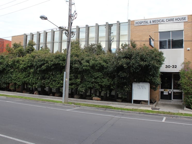 Unit 1/30-32 Ellingworth Pde Box Hill VIC 3128 - Image 1