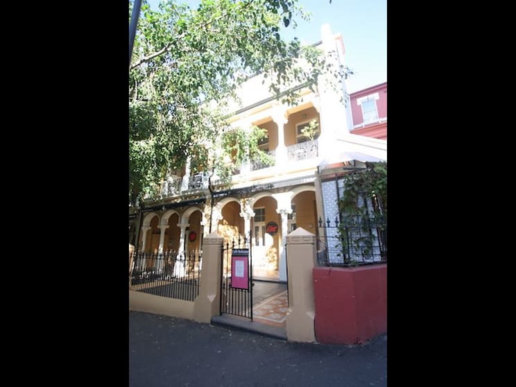 Click to view all images 3 Kellet Street Potts Point NSW 2011 - Image 2