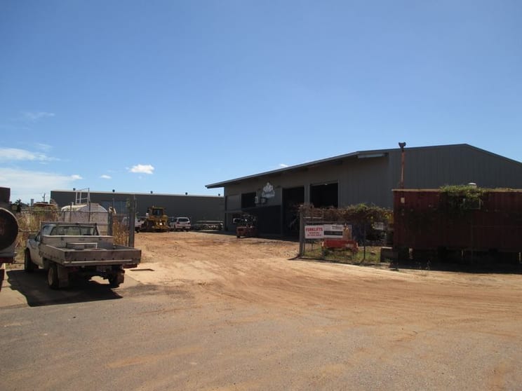 Click to view all images 12 Mander Road Holtze NT 0829 - Image 1