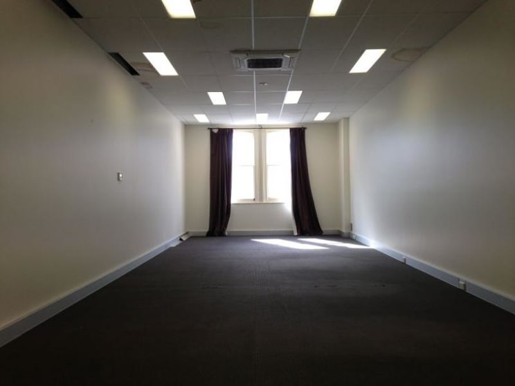 Click to view all images Suite 3/Rear 132 Swan Street Richmond VIC 3121 - Image 3