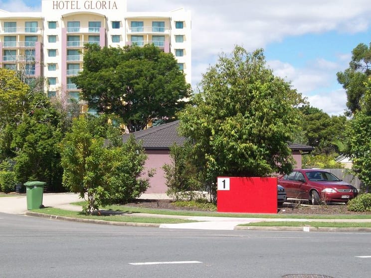 1/1 Laurinda Crescent Springwood QLD 4127 - Image 1