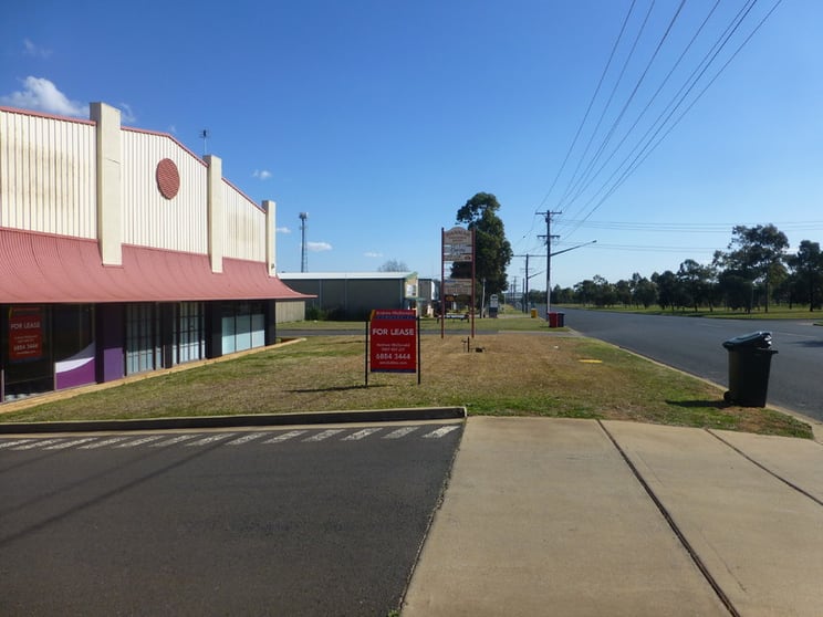 1A/37-39 Douglas Mawson Road Dubbo NSW 2830 - Image 3
