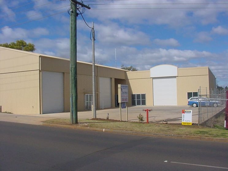 Unit 1/196 North Street North Toowoomba QLD 4350 - Image 1