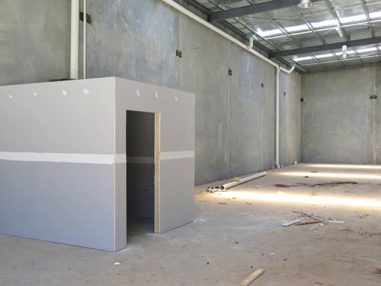 Click to view all images 15 Lentini Street Hoppers Crossing VIC 3029 - Image 2