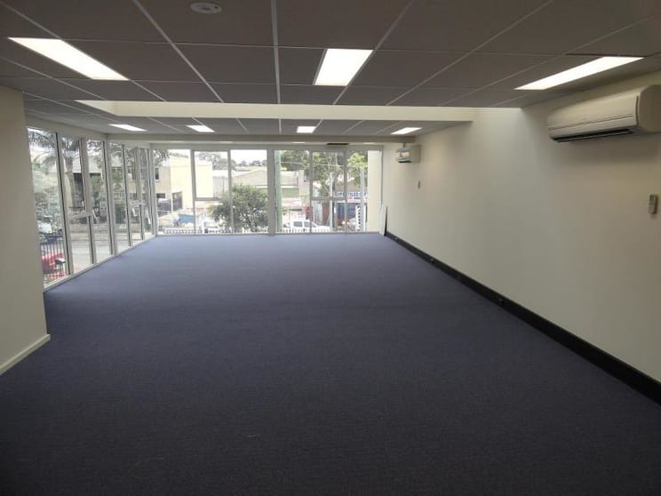 Click to view all images 53 Carlingford Street Sefton NSW 2162 - Image 2