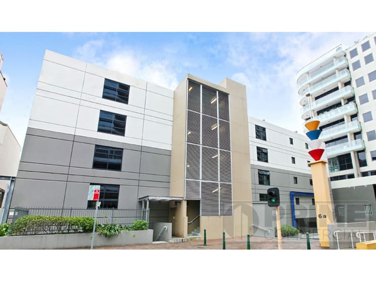 Click to view all images Milsons Point NSW 2061 - Image 2