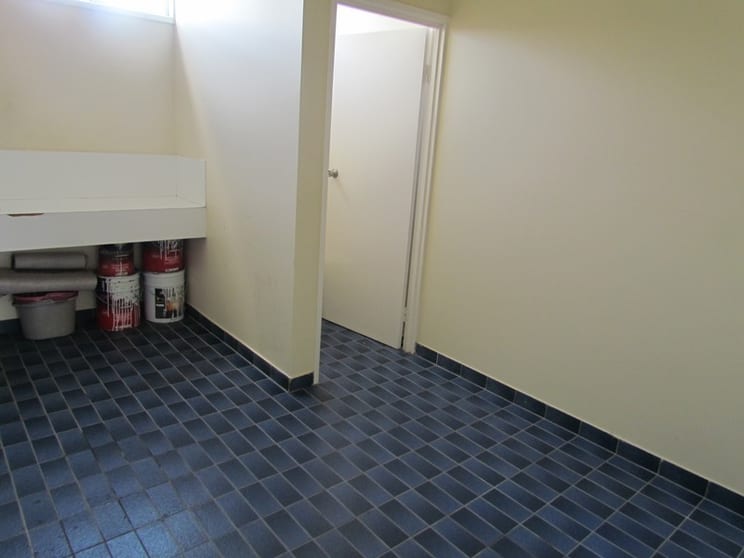 37 Tank Street Gladstone City QLD 4680 - Image 3