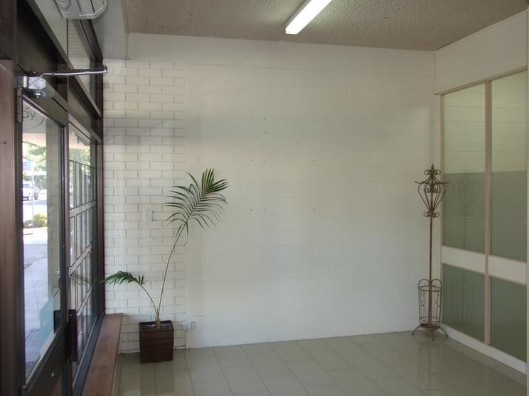 Click to view all images 82 Ovens Street Wangaratta VIC 3677 - Image 2