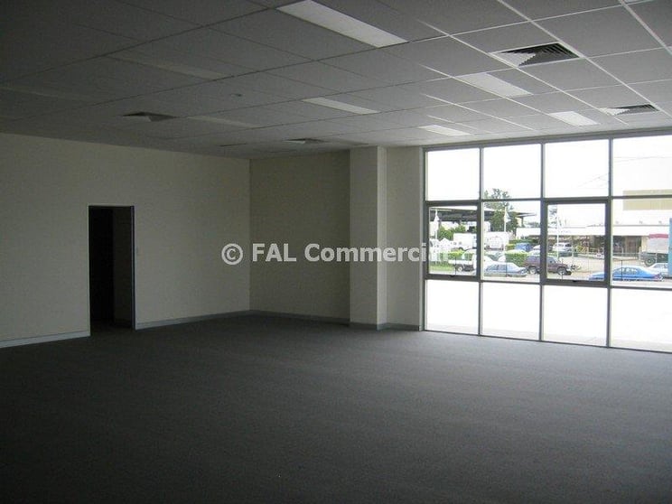 Click to view all images Unit 1/117 Grindle Road Rocklea QLD 4106 - Image 3