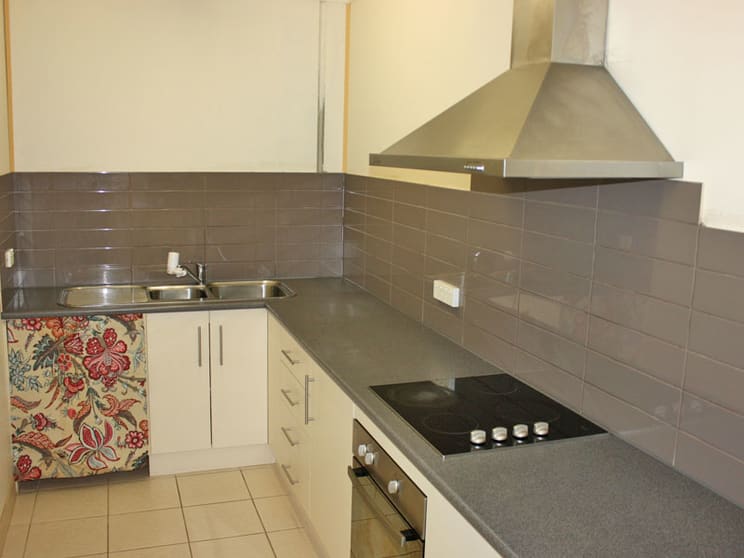 Click to view all images 115 Wedgewood Road Hallam VIC 3803 - Image 3