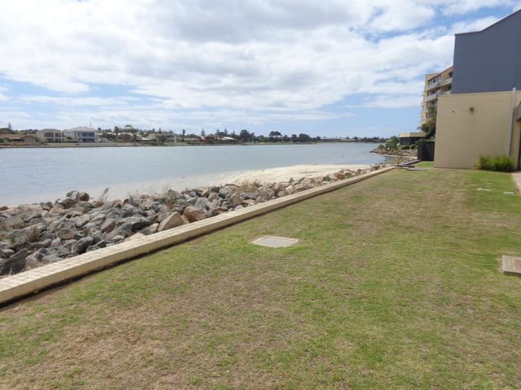 Click to view all images 137-139 Brebner Drive West Lakes SA 5021 - Image 3