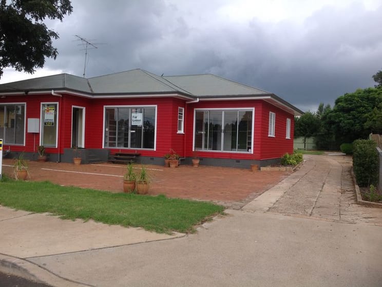 10511 New England Highway Highfields QLD 4352 - Image 1