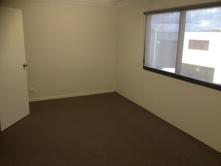 Click to view all images Unit 10/54 Gindurra Road Somersby NSW 2250 - Image 3