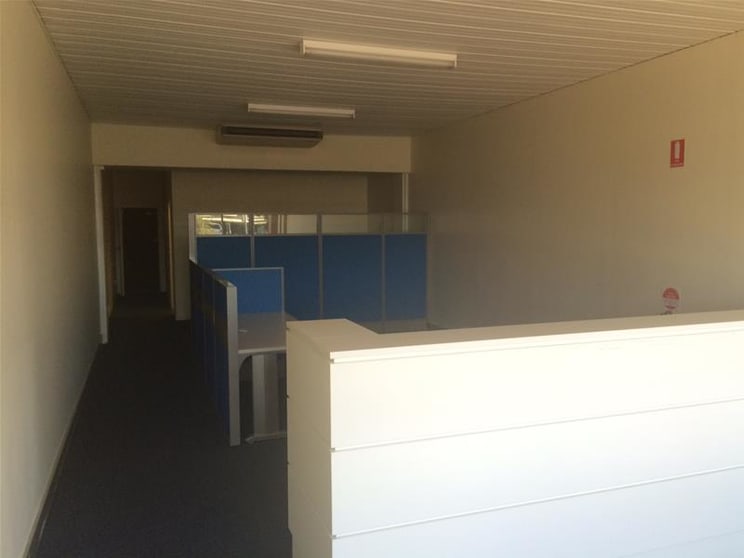 1/111 Lime Avenue Mildura VIC 3500 - Image 2