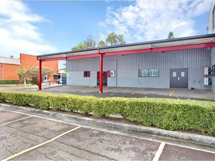 Click to view all images E2/22 Powers Road Seven Hills NSW 2147 - Image 1