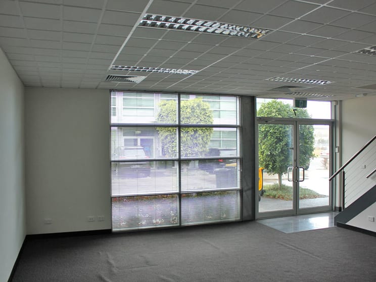 7/3 Westside Avenue Port Melbourne VIC 3207 - Image 3